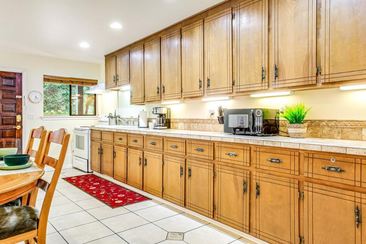 Cedars Hideaway Appartement Stanwood Buitenkant foto